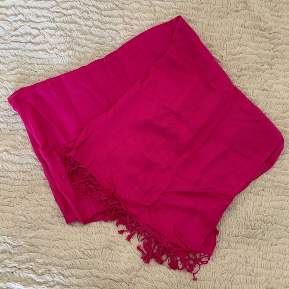 Scarf - Picture 2 of 3